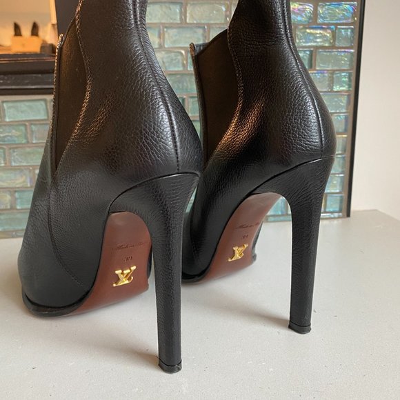 Louis Vuitton Heel Booties - Picture 6 of 15
